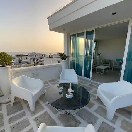 Oltremare Apartament *